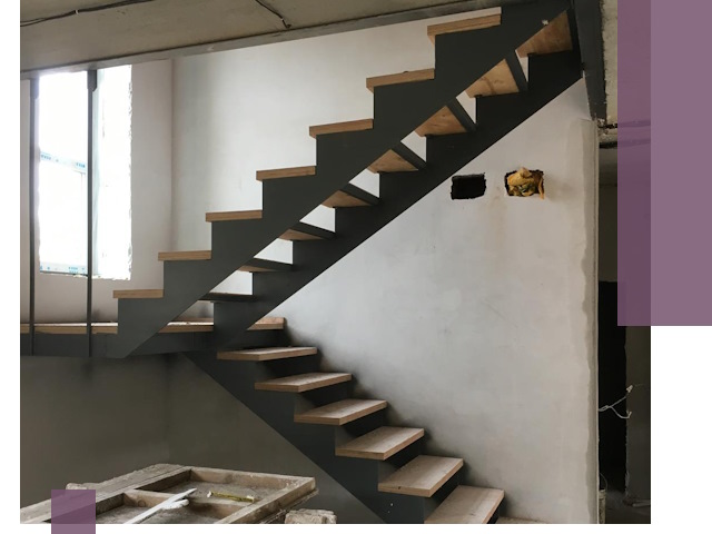 Изготовление лестниц на металлокаркасе в Соли-Илецке от производителя