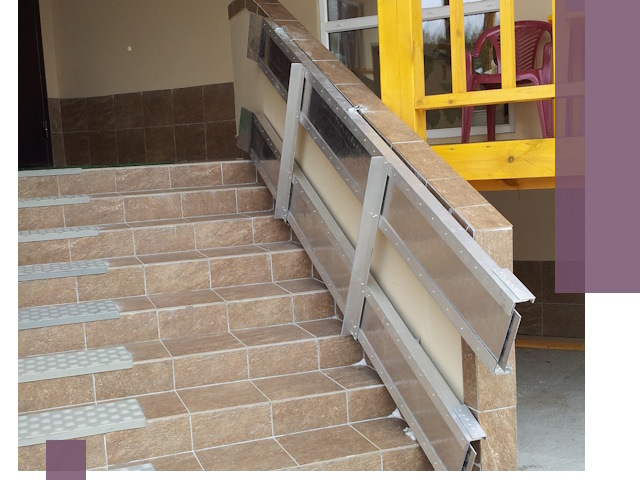 Откидные пандусы под ключ в Соли-Илецке — монтаж и демонтаж