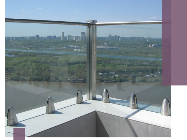 Стеклянные парапеты премиум класса в Соли-Илецке для домов и бизнесов