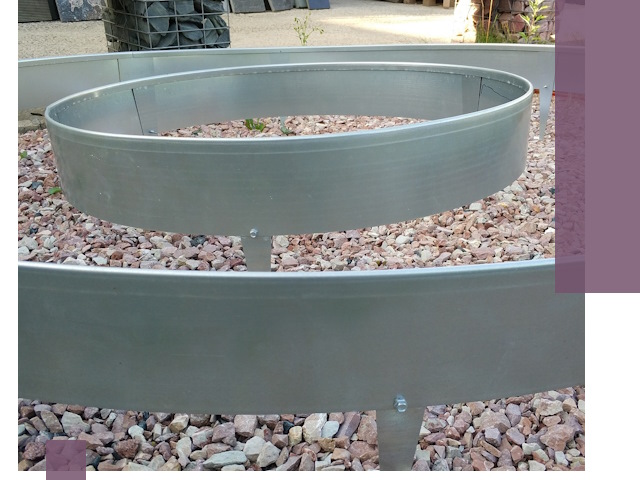 Нержавеющие бордюры под ключ в Соли-Илецке — изготовление и монтаж