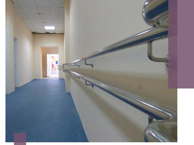 Поручни для инвалидов в Соли-Илецке: изготовление и монтаж